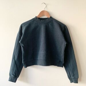 NEW Forever 21 Teal Cropped Sweatshirt